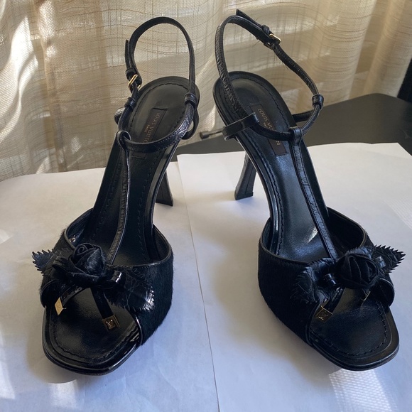 Louis Vuitton black leather sandals ankle strap heels mules 37-7 Italy